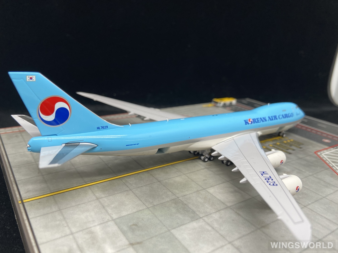 JC Wings 1:400 EW4748006 Korean Air 大韩航空 Boeing 747-8F HL7629