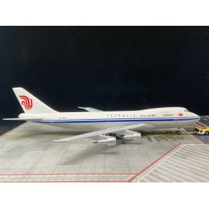 Air China Cargo 中国国际货运航空 Boeing 747-200 B-2462 1990s colors. AC18102C AeroClassics 1:400