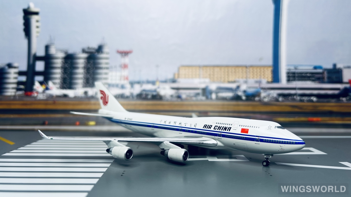 Phoenix 1:400 PH10549 Air China 中国国际航空 Boeing 747-400 B-2445