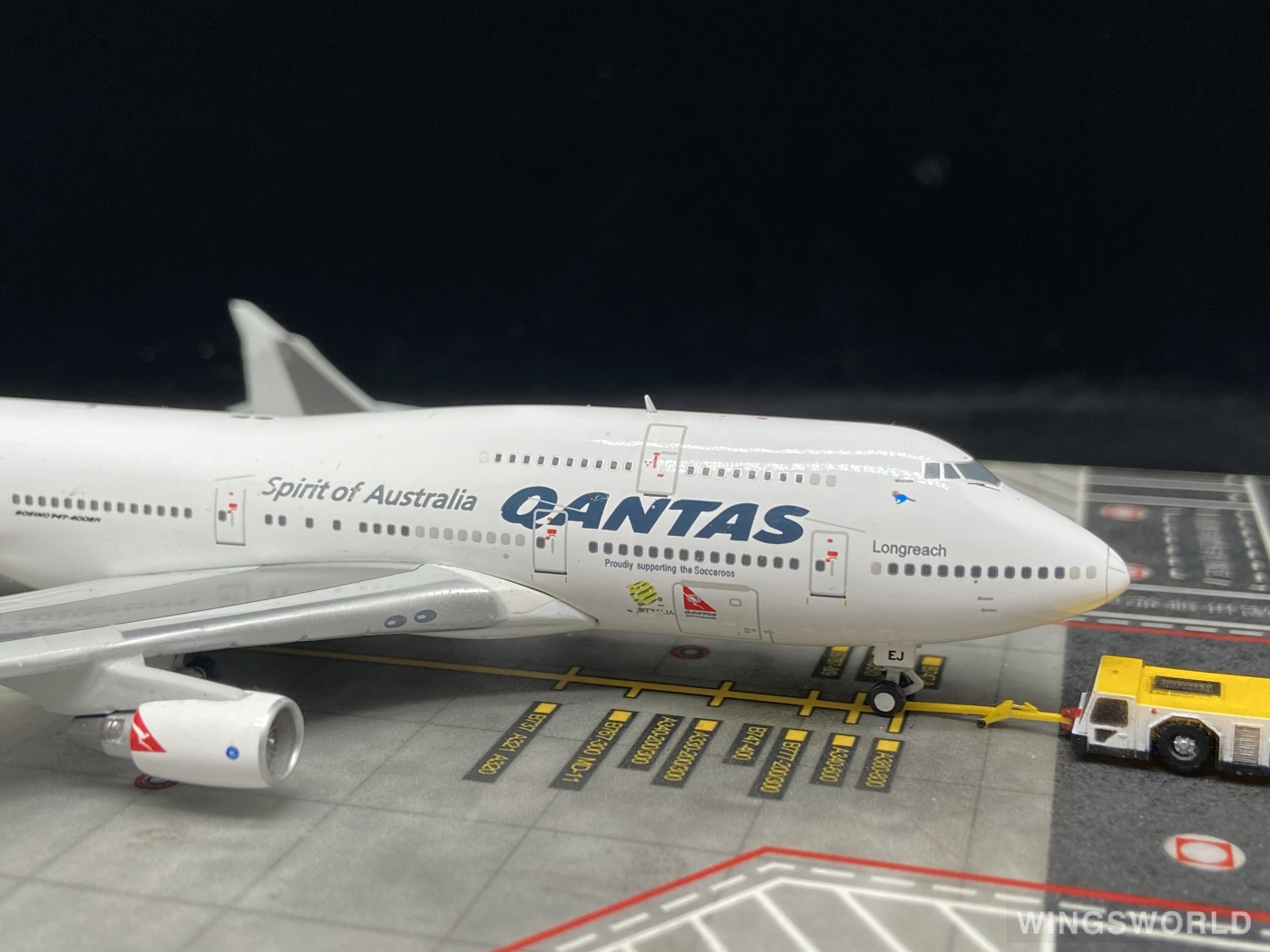 Geminijets 1:400 GJQFA1440 Qantas 澳洲航空 Boeing 747-400 VH-OEJ