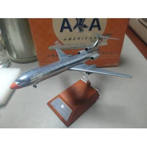 American Airlines 美国航空 Tupolev Tu-154 N154AA  XX2736 JC Wings 1:200
