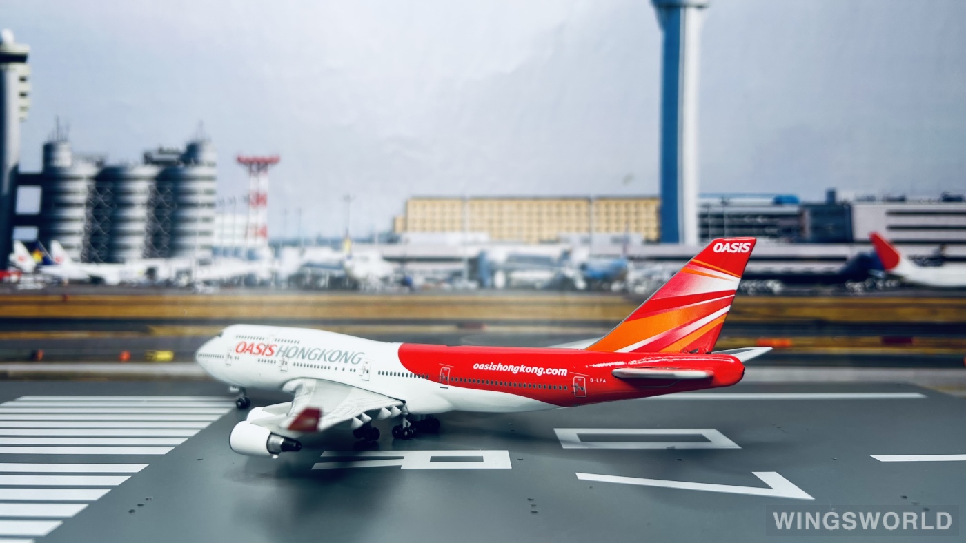 Phoenix 1:400 PH10147 Oasis Hong Kong Airlines 甘泉香港航空 Boeing 747-400 B-LFA
