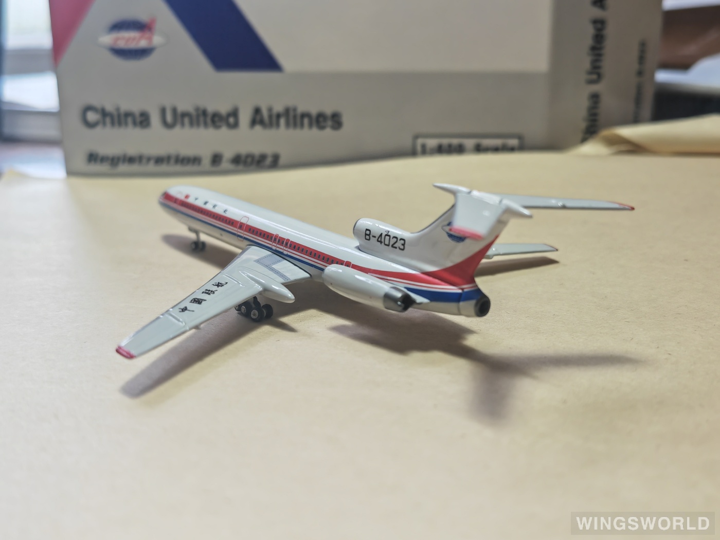 Phoenix 1:400 PH11735 China United Airlines 中国联合航空 Tupolev Tu-154 B-4023