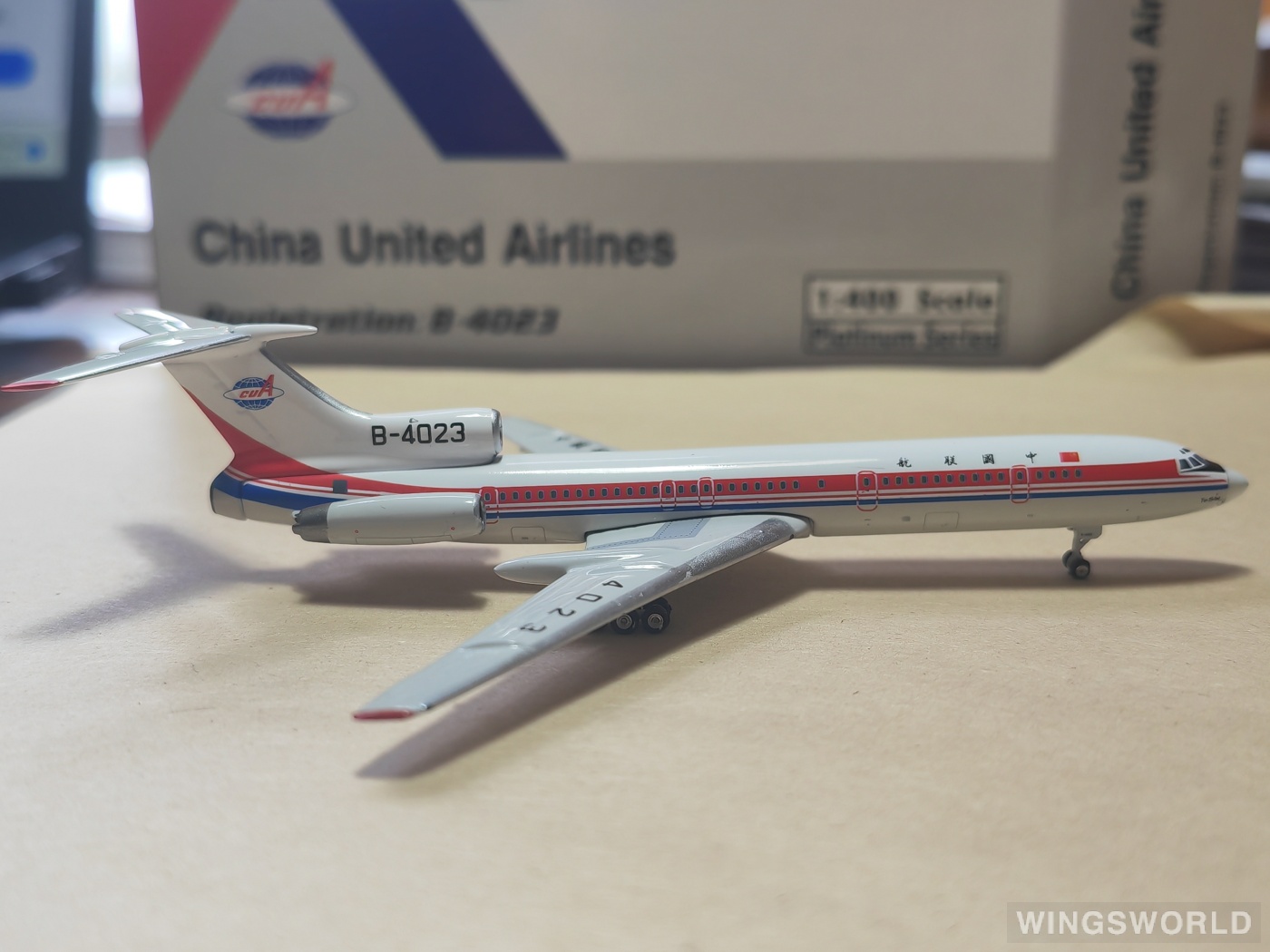 Phoenix 1:400 PH11735 China United Airlines 中国联合航空 Tupolev Tu-154 B-4023