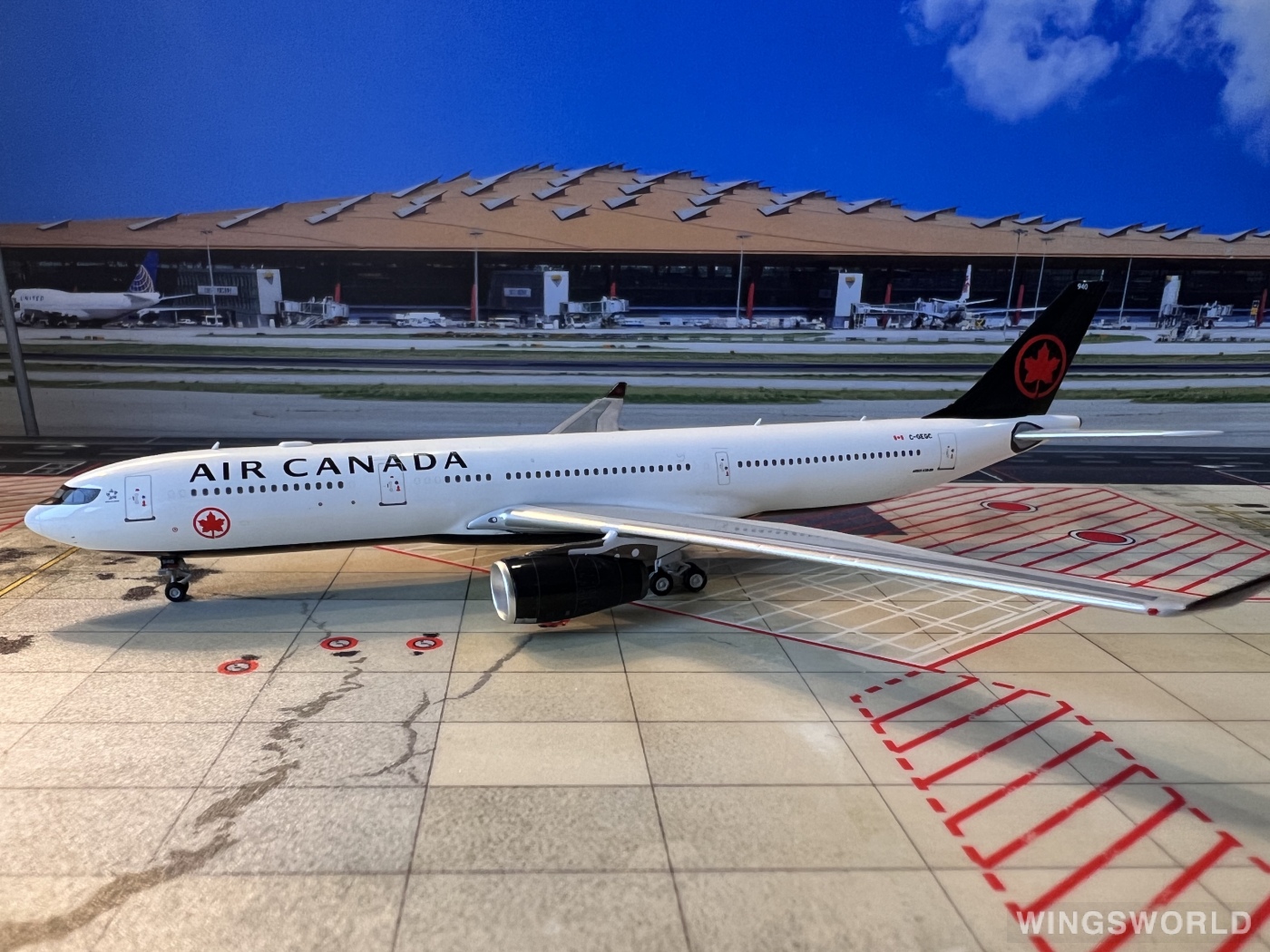 HYJLwings 1:400 HYJL33002 Air Canada 加拿大航空 Airbus A330-300 C-GEGC