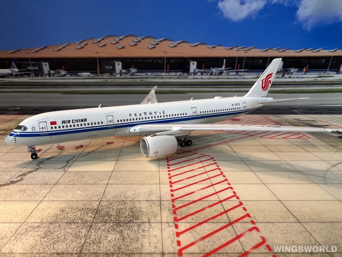 Aviation400 1:400 AV4148 Air China 中国国际航空 Airbus A350-900 B-327V