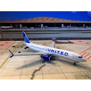 United Airlines 美国联合航空 Boeing 737 MAX 8 N27261 Being United GJUAL2074 Geminijets 1:400