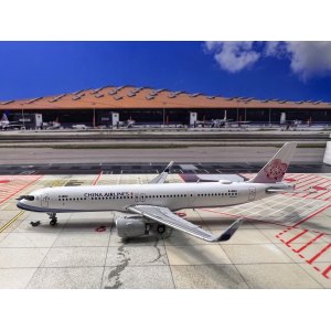 China Airlines 中华航空 Airbus A321neo B-18102  XX40032 JC Wings 1:400