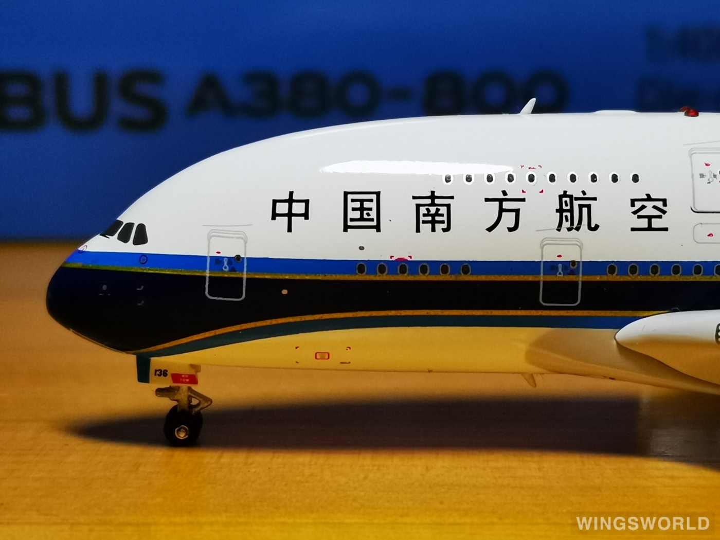 Aviation400 1:400 AV4135 China Southern 中国南方航空 Airbus A380-800 B-6136