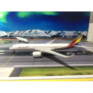 Asiana 韩亚航空 Airbus A350-900 HL8078 2005s colors. With rolling gears. PH11372 Phoenix 1:400