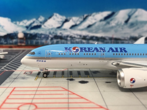 Phoenix 1:400 Boeing 787-9 Korean Air 大韩航空PH04235 HL7206 图片