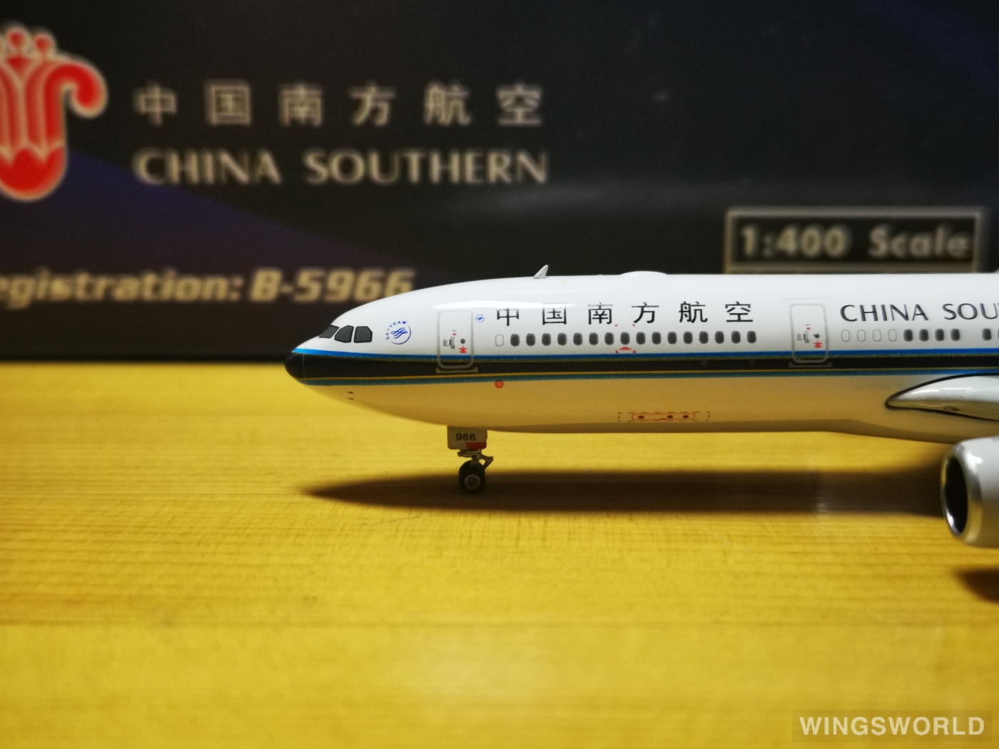 Phoenix 1:400 PH11381 China Southern 中国南方航空 Airbus A330-300 B-5966