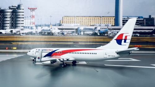 Malaysia Airlines 马来西亚航空 Boeing 737-800 9M-MXA  GJMAS1031 Geminijets 1:400