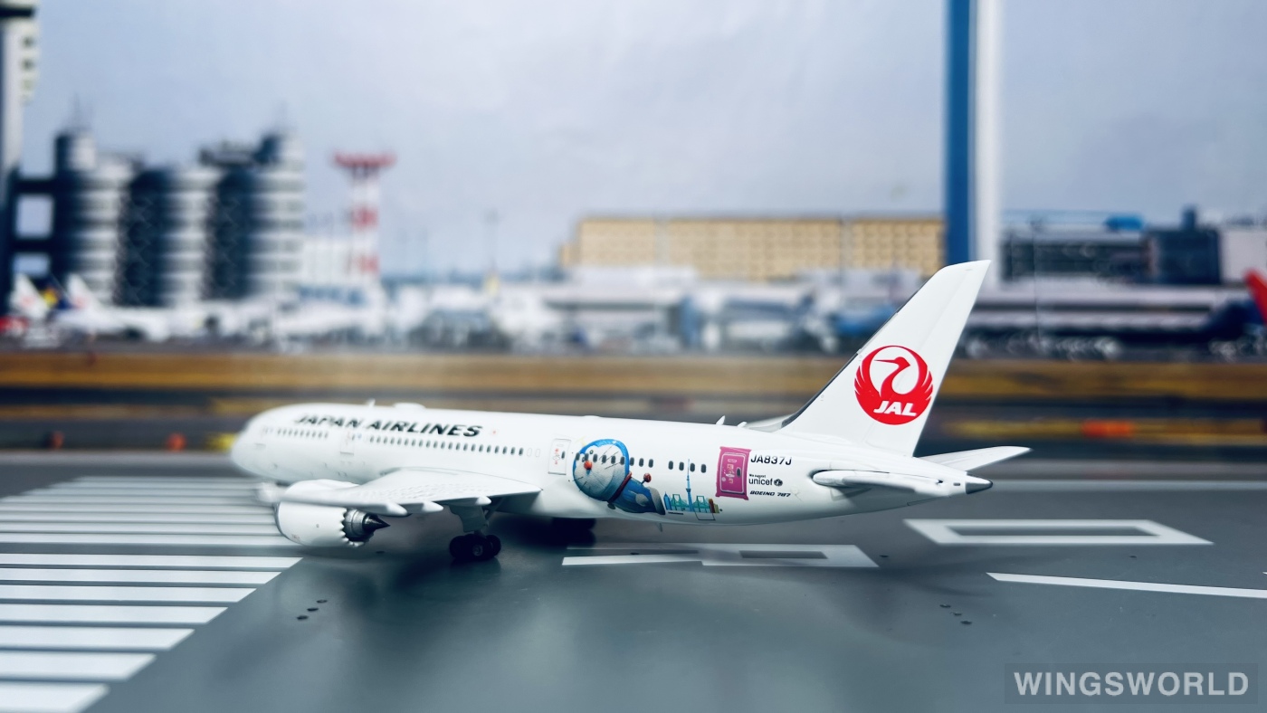 Phoenix 1:400 PH04134 Japan Airlines 日本航空 Boeing 787-8 JA837J