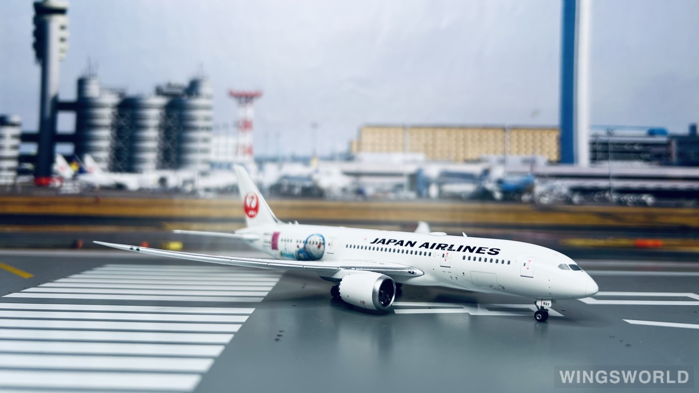 Phoenix 1:400 PH04134 Japan Airlines 日本航空 Boeing 787-8 JA837J