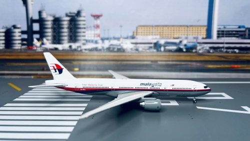 Malaysia Airlines 马来西亚航空 Boeing 777-200ER 9M-MRO  GJMAS936 Geminijets 1:400