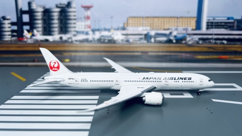 Phoenix 1:400 Boeing 787-9 Japan Airlines 日本航空PH04226 JA874J