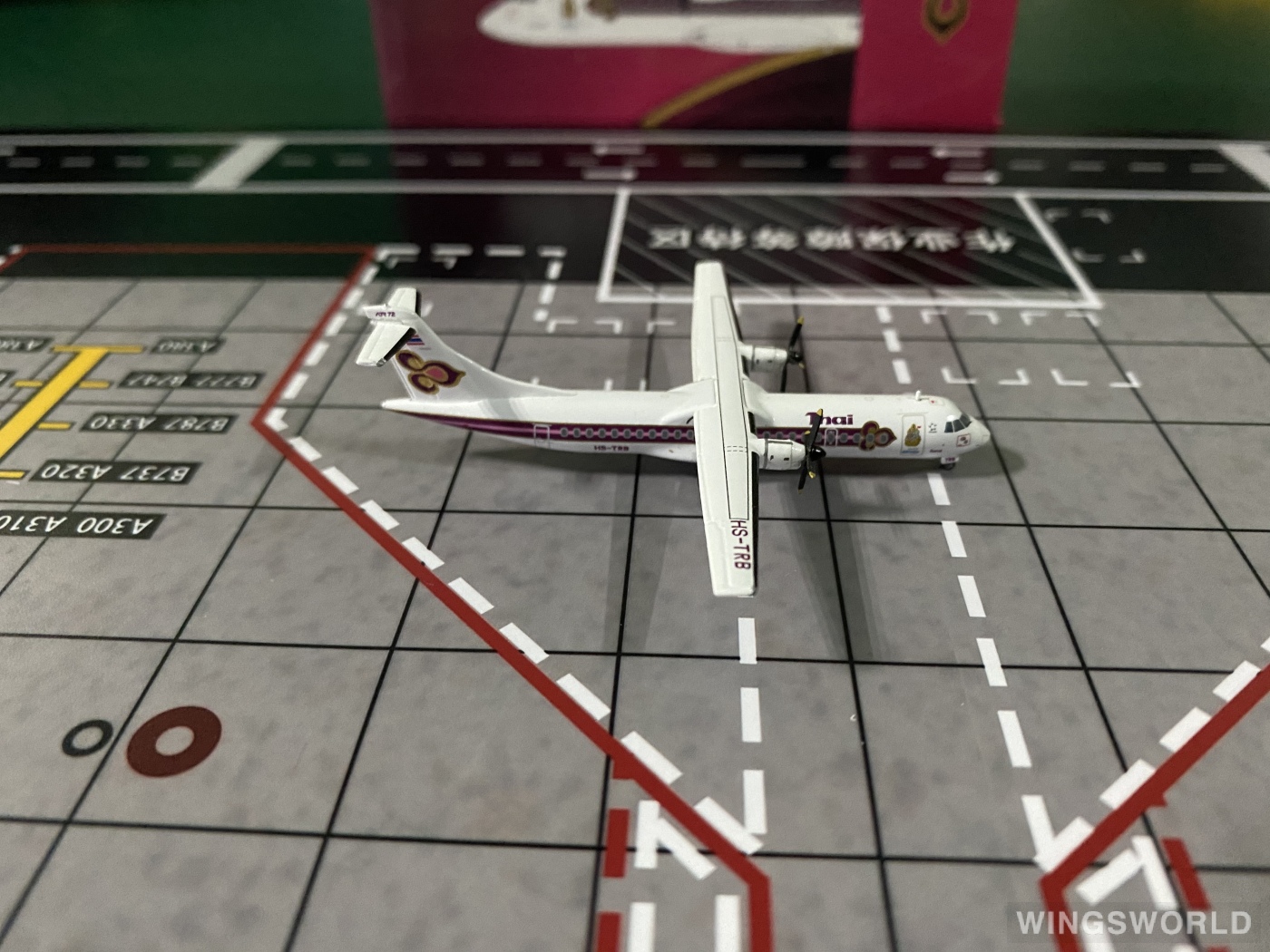 JC Wings 1:400 LH4240 Thai Airways 泰国国际航空 ATR 72 HS-TRB