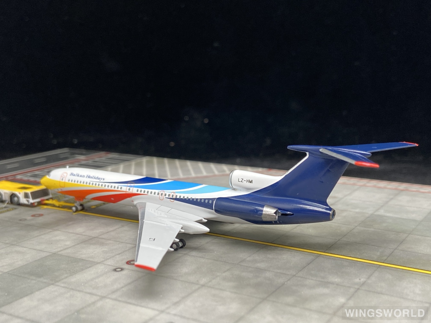 NGmodels 1:400 NG54002 Balkan Holidays Air BH航空 Tupolev Tu-154 LZ-HMI