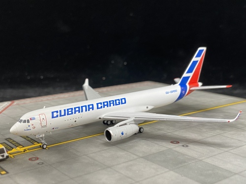 Cubana 古巴航空 Tupolev Tu-204 CU-C1700 货运 NG40007 NGmodels 1:400