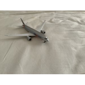 Jetstar 捷星航空 Boeing 787-8 VH-BLR  A13049 Apollo 1:400