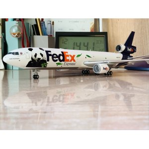 FedEx 联邦快递 McDonnell Douglas MD-11 N585FE  XX2284 JC Wings 1:200