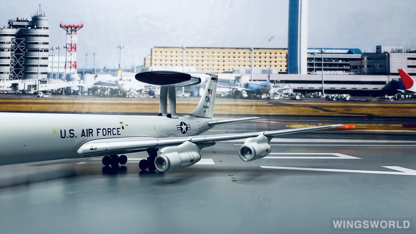 Dragon Models 1:400 55606 USAF 美国空军 Boeing E-3 71-1407