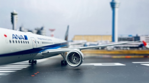 【新品・希少】ANA 全日空 B787-8 JA813A JFOX 1/200 b4XfWG5A47.jpeg-ww