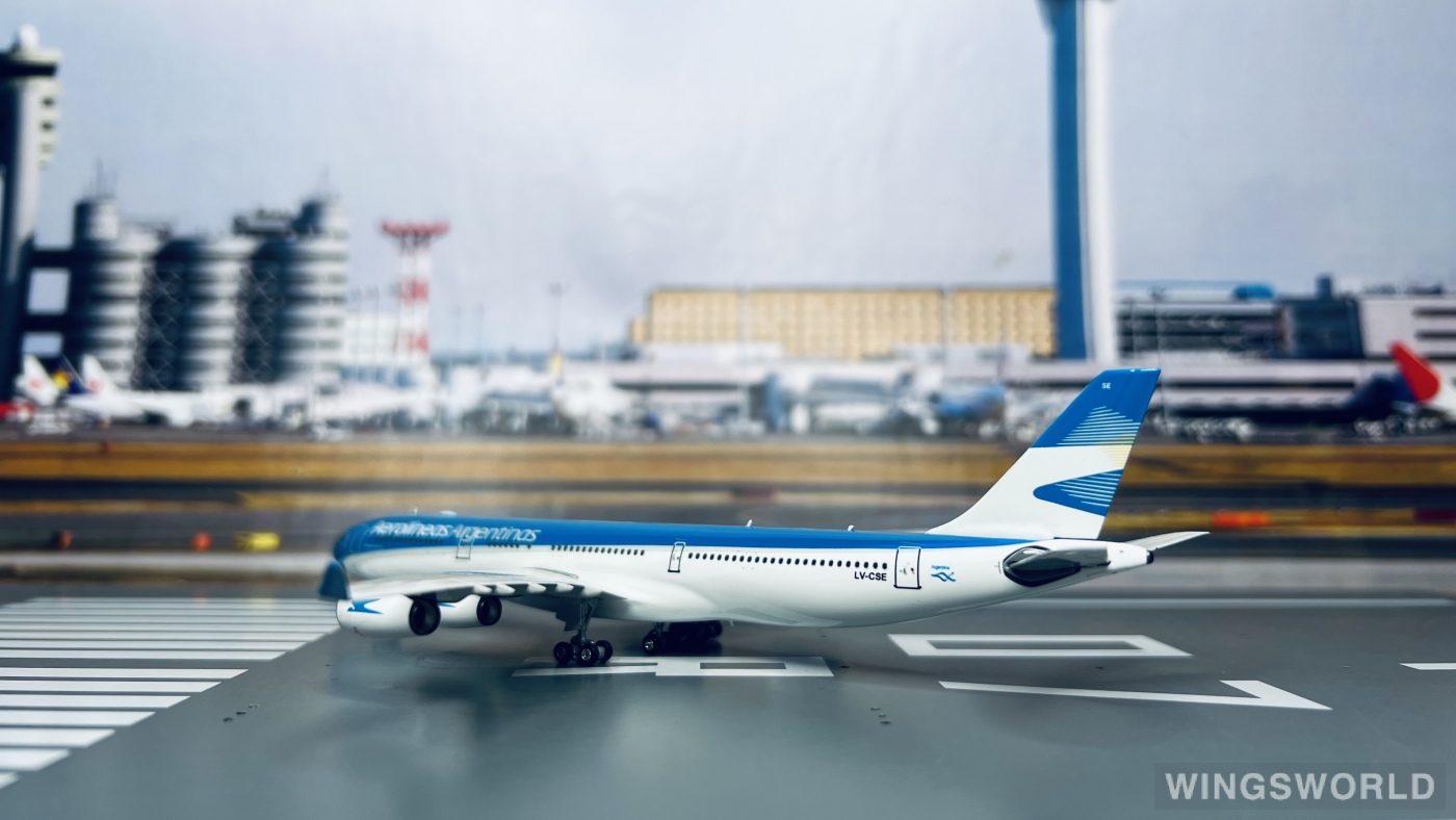 Phoenix 1:400 PH10956 Aerolíneas Argentinas 阿根廷航空 Airbus A340-300 LC-CSE