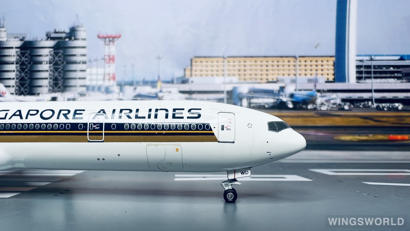 Phoenix 1:400 PH10385 Singapore Airlines 新加坡航空 Boeing 777-300ER 9V-SWD