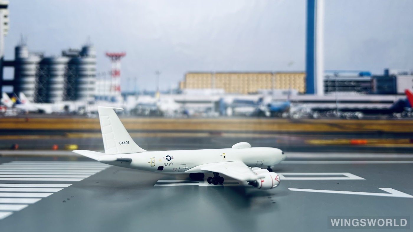 Dragon Models 1:400 55645 U.S. Navy 美国海军 Boeing E-6 64406