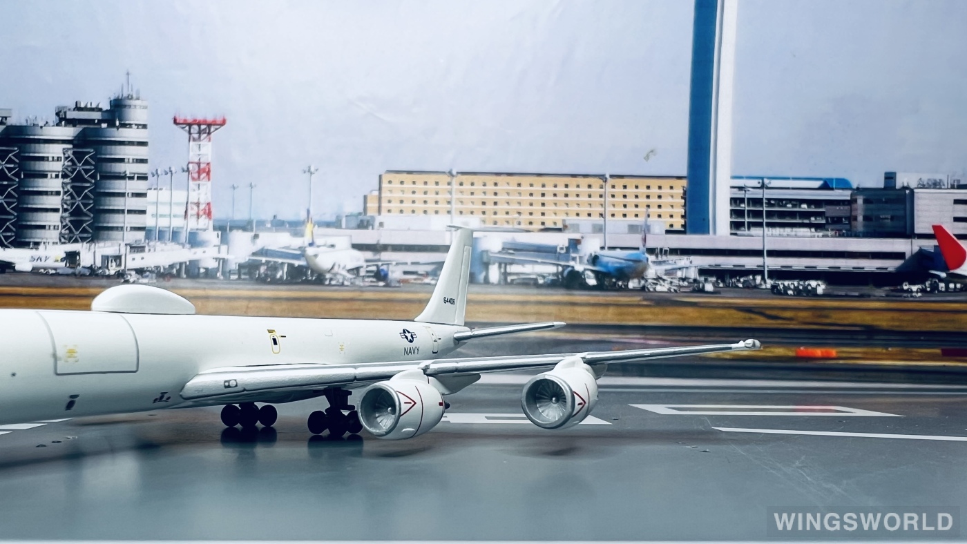 Dragon Models 1:400 55645 U.S. Navy 美国海军 Boeing E-6 64406