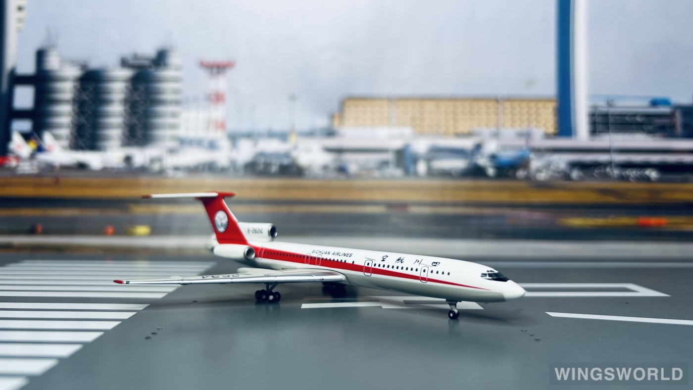 Golden Wings 1:400 94004001 Sichuan Airlines 四川航空 Tupolev Tu-154 B-2624