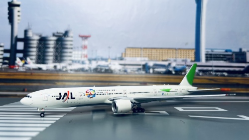 PH04491 Japan Airlines 日本航空Boeing 777-300ER JA731J