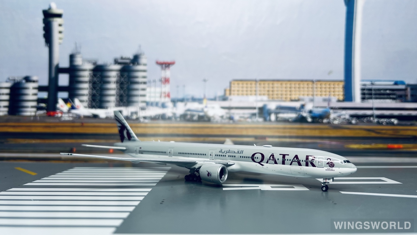 Phoenix 1:400 PH11777 Qatar 卡塔尔航空 Boeing 777-300ER A7-BEE