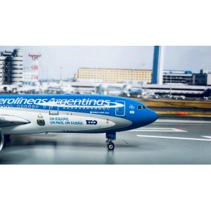 Aerolíneas Argentinas 阿根廷航空 Airbus A330-200 LV-FVH  PH04492 Phoenix 1:400