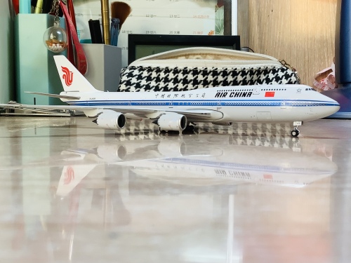 Herpa 1:400 Boeing 747-400 Cathay Pacific 国泰航空562706 VR