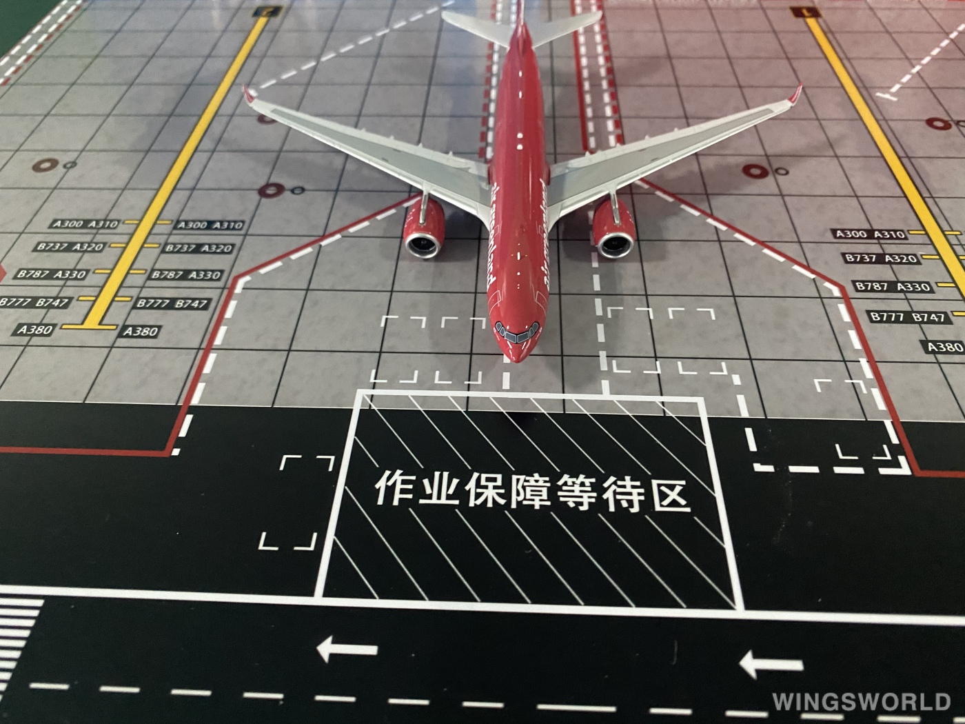 Phoenix 1:400 PH11773 Air Greenland 格陵兰航空 Airbus A330-800neo OY-GKN