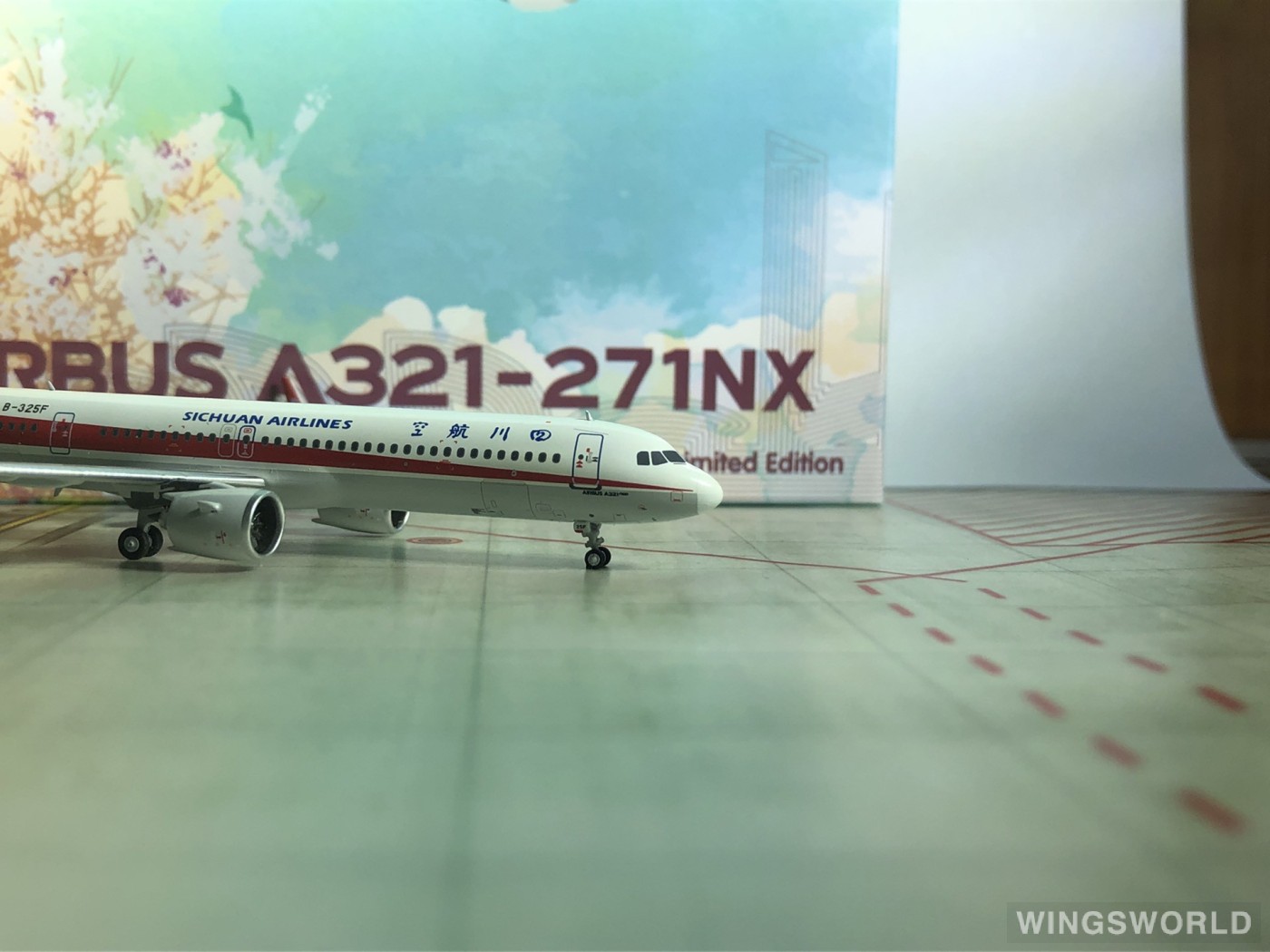 HYJLwings 1:400 HY210075 Sichuan Airlines 四川航空 Airbus A321neo B-325F