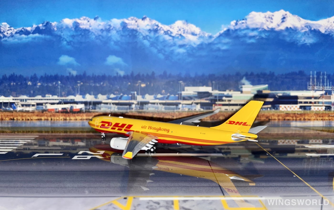 JC Wings 1:400 XX4901 Air Hong Kong 香港华民航空 Airbus A330-200 B-LDS