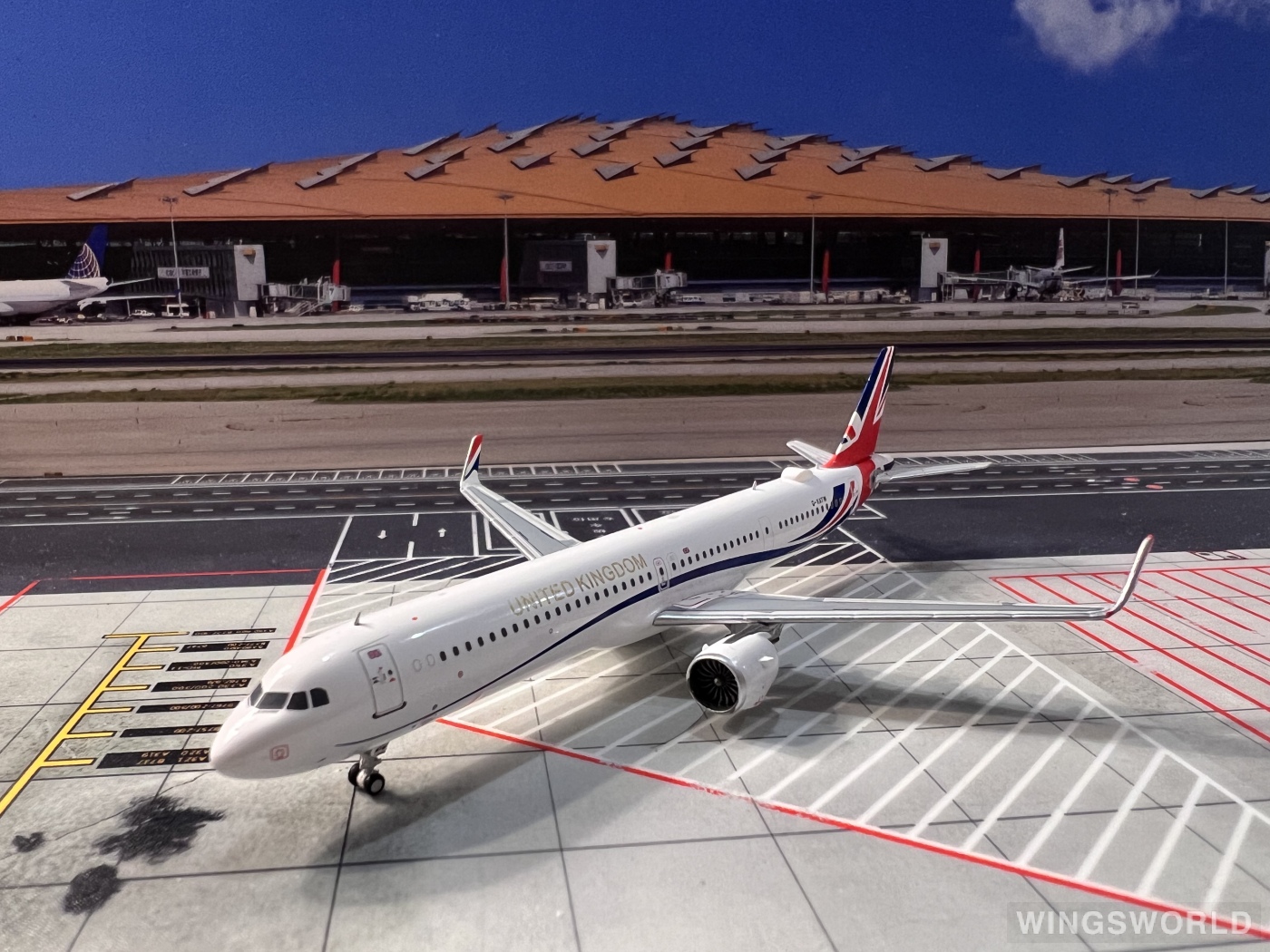 Pandamodel 1:400 202111 RAF 英国皇家空军 Airbus A321neo G-XATW