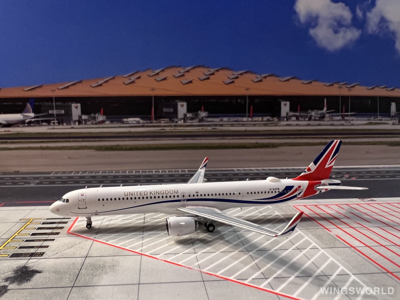 Pandamodel 1:400 202111 RAF 英国皇家空军 Airbus A321neo G-XATW