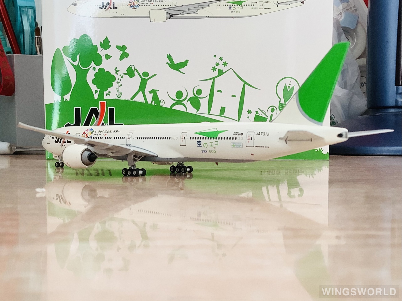 Phoenix 1:400 PH04491 Japan Airlines 日本航空 Boeing 777-300ER JA731J