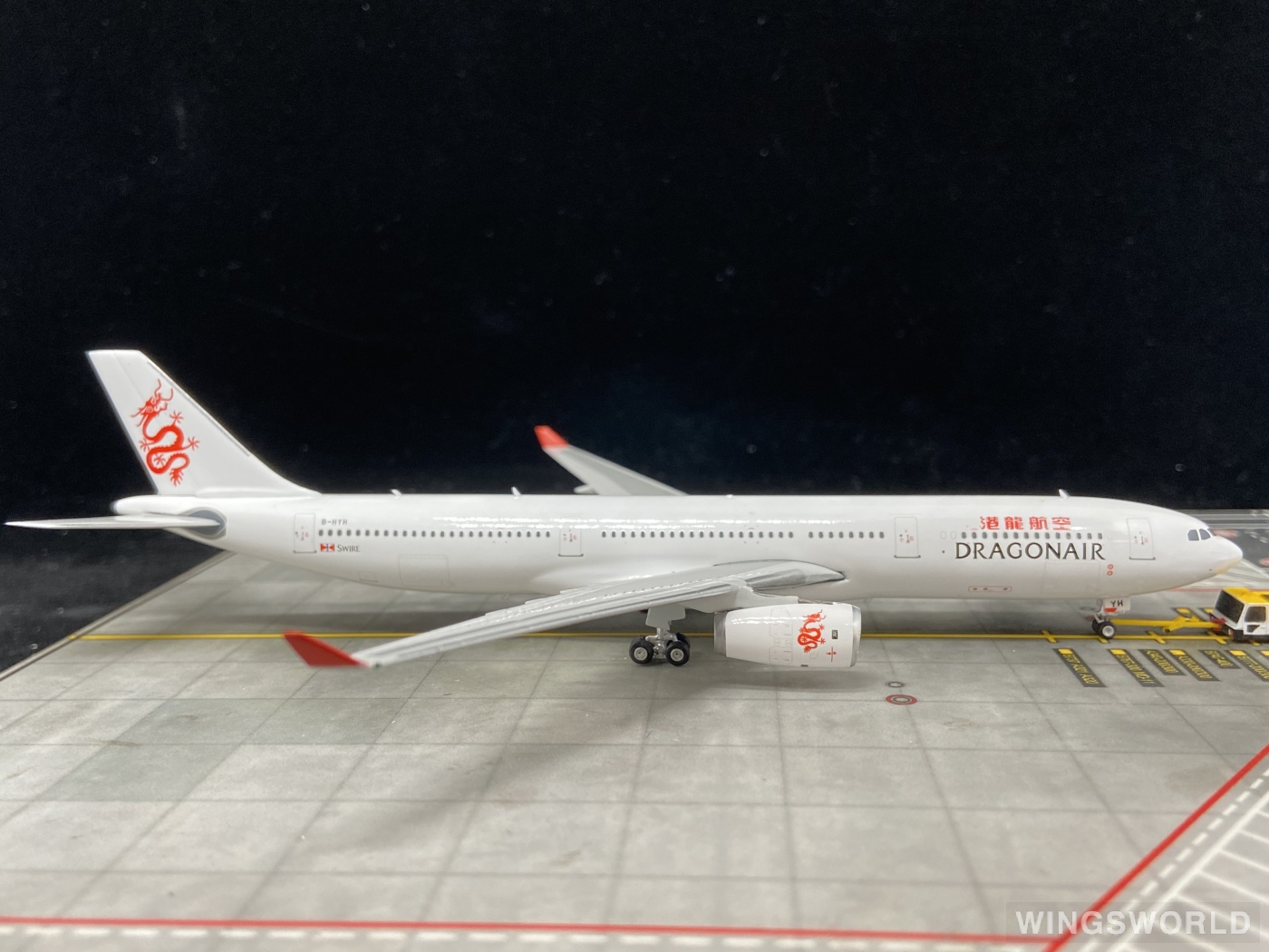 Phoenix 1:400 PH04352 Dragonair 港龙航空 Airbus A330-300 B-HYH