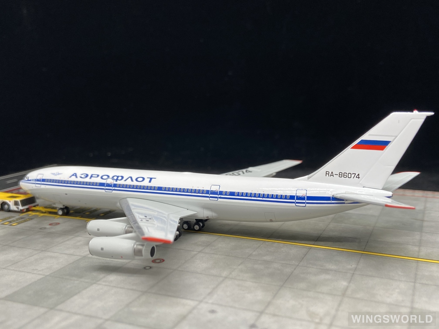 JC Wings 1:400 XX40090 Aeroflot 俄罗斯航空 Ilyushin Il-86 RA-86074