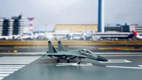 PLAAF 中国空军 Sukhoi Su-27 30  HG6016 Hogan 1:200