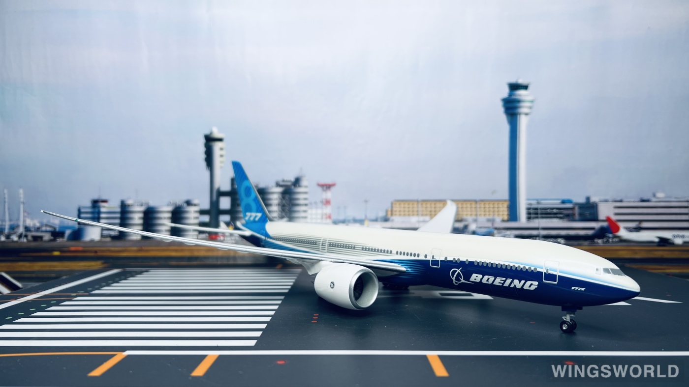Hogan 1:200 HG11311GR Boeing 波音公司 Boeing 777-8 