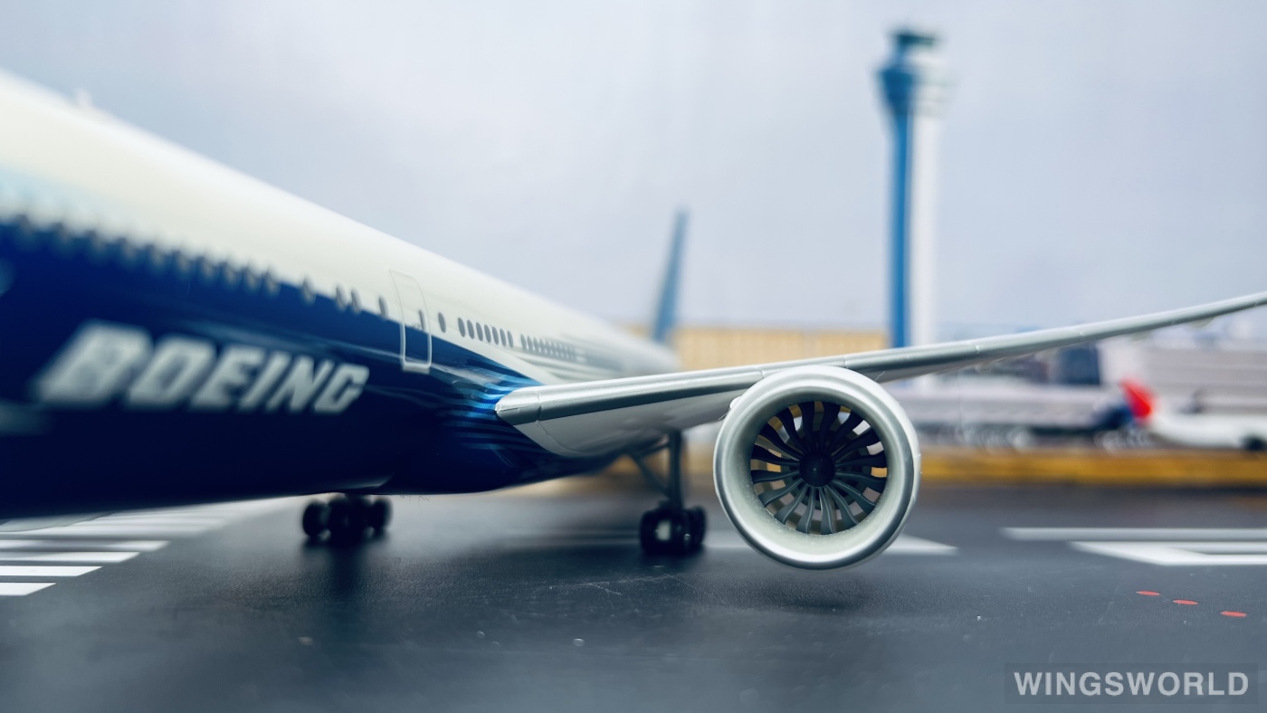 Hogan 1:200 HG11311GR Boeing 波音公司 Boeing 777-8 