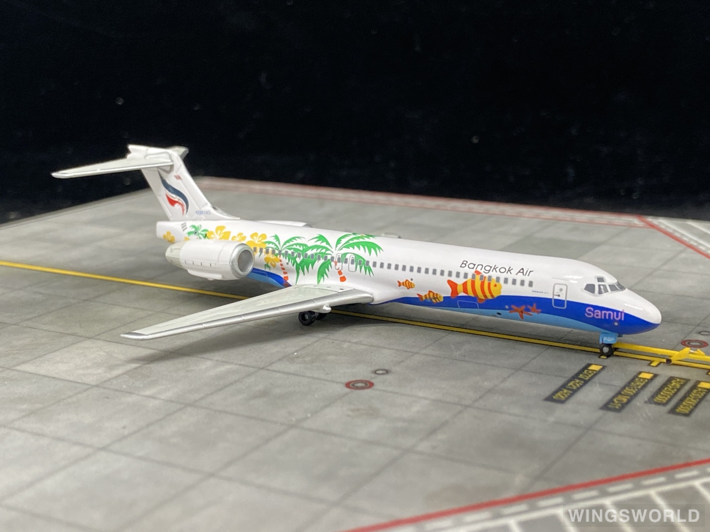 Dragon Models 1:400 Boeing 717 Bangkok Airways 曼谷航空55347