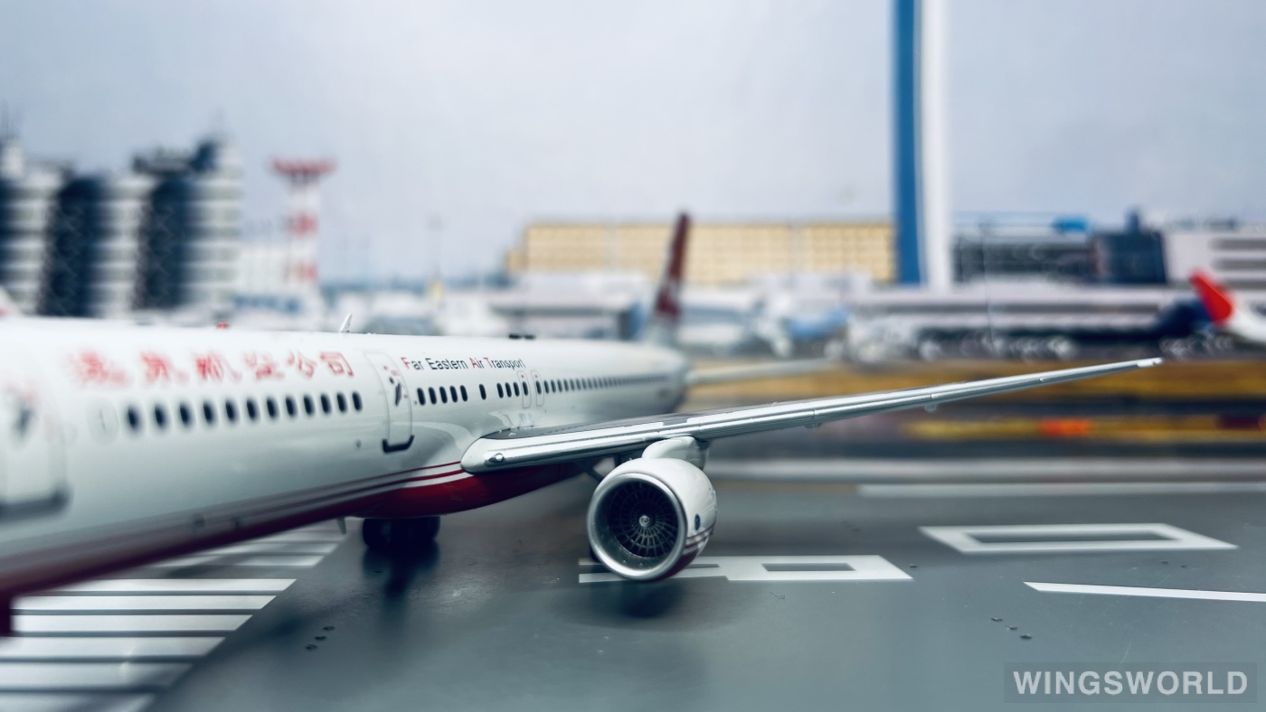 ALBATROS 1:200 ALB2FAT757 FAT 远东航空 Boeing 757-200 B-27015